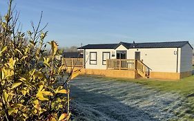 Deer View Lodge Close To Pickering